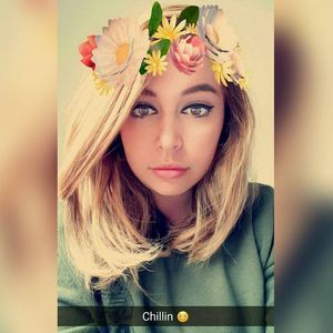 Meet your Posher, Saly